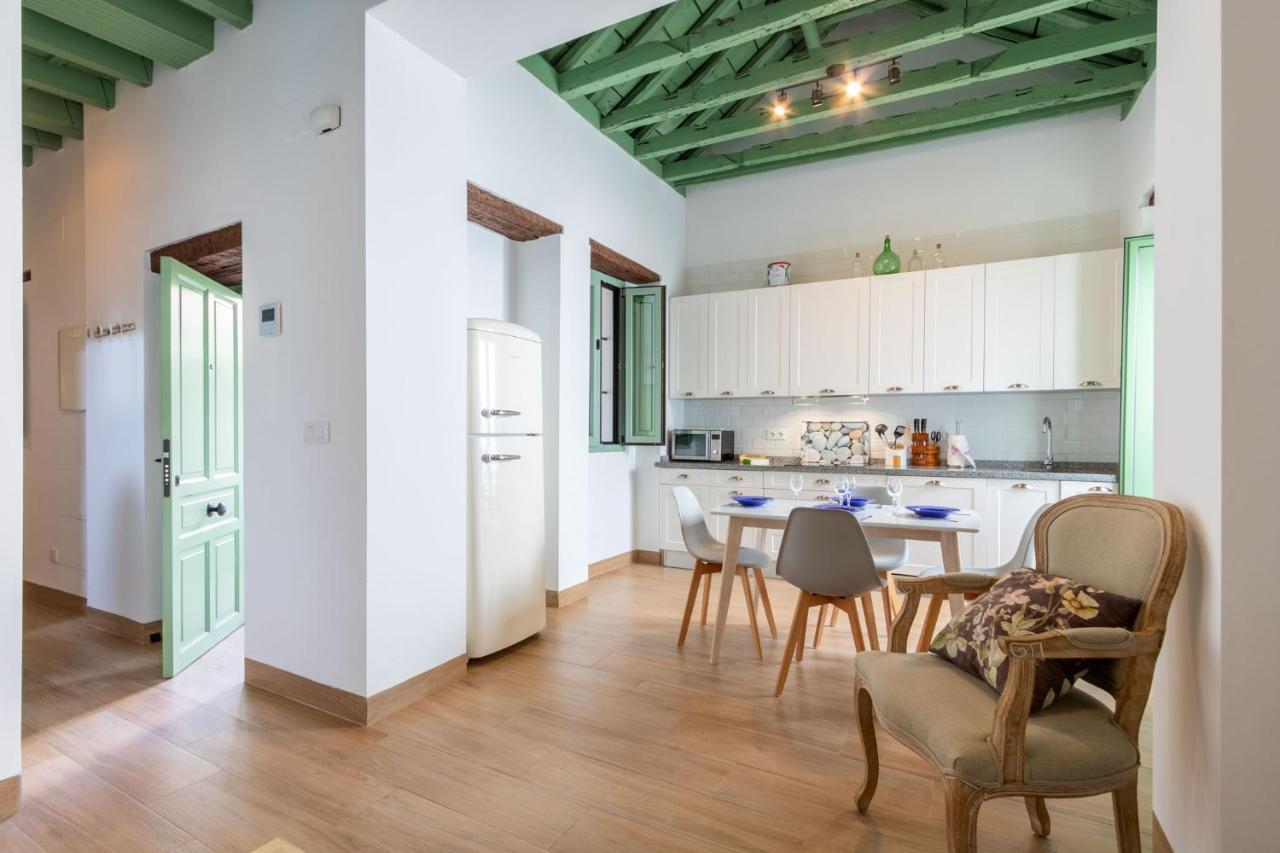 Charming Apartment At La Alameda Seville City Center By Ocityzen Buitenkant foto